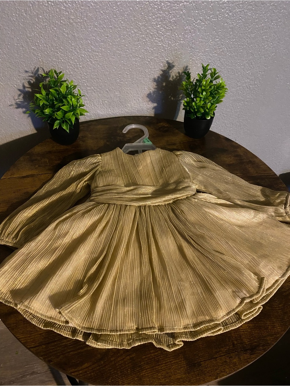 Gold Pleated Long-Sleeve Party Dress